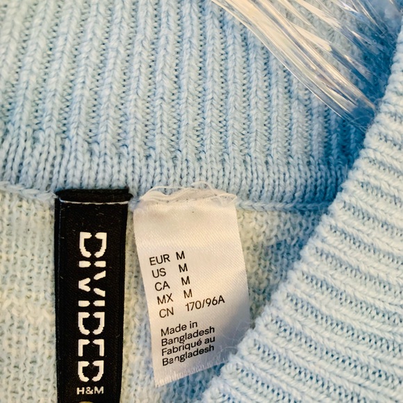 H&M  Blue &White Houndstooth cropped Sweater to mock turtleneck - Picture 3 of 9